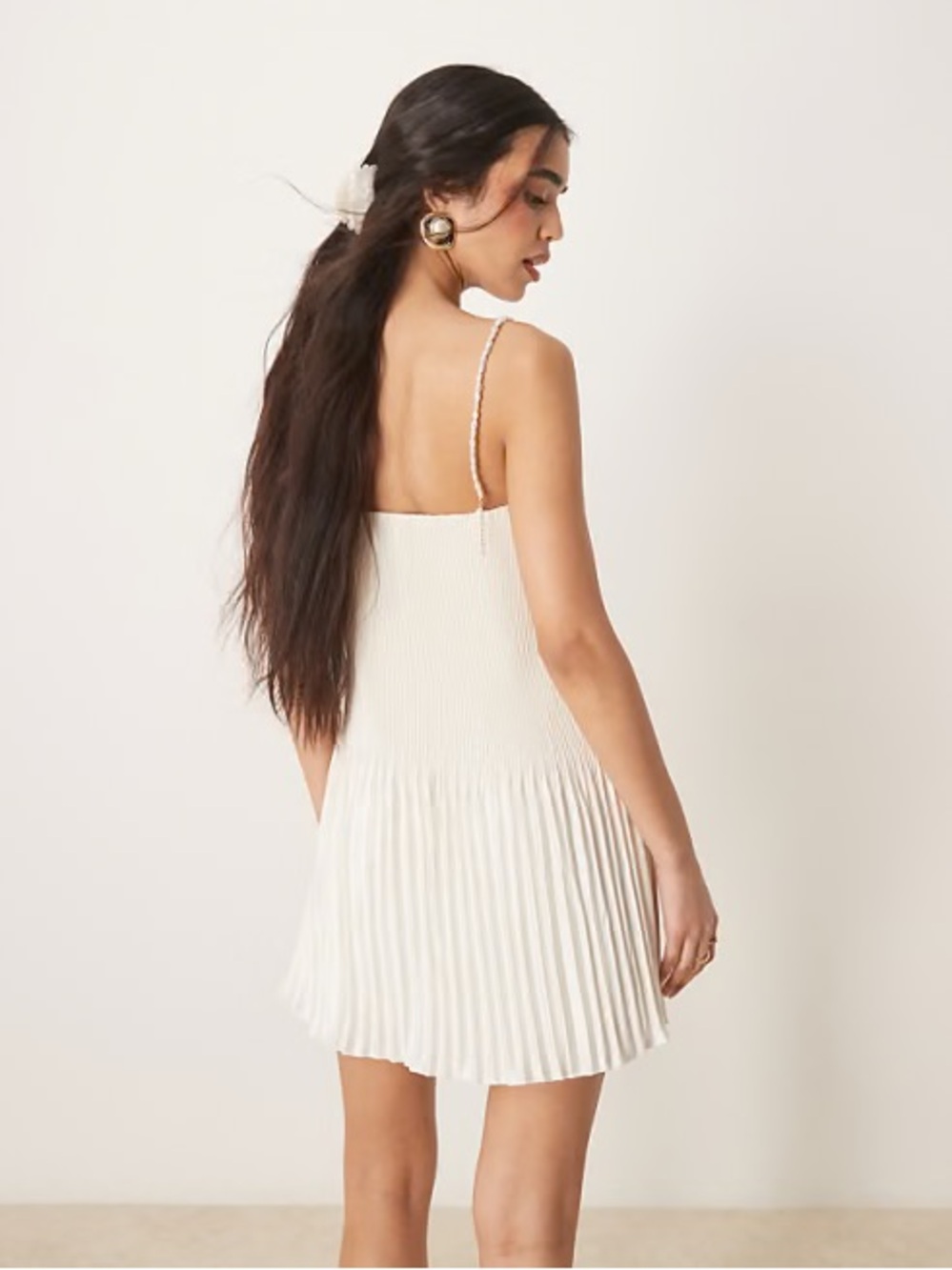 Abercrombie Giselle Faux Pearl Pleated Release Mini Dress Ivory Satin - Picture 4 of 9